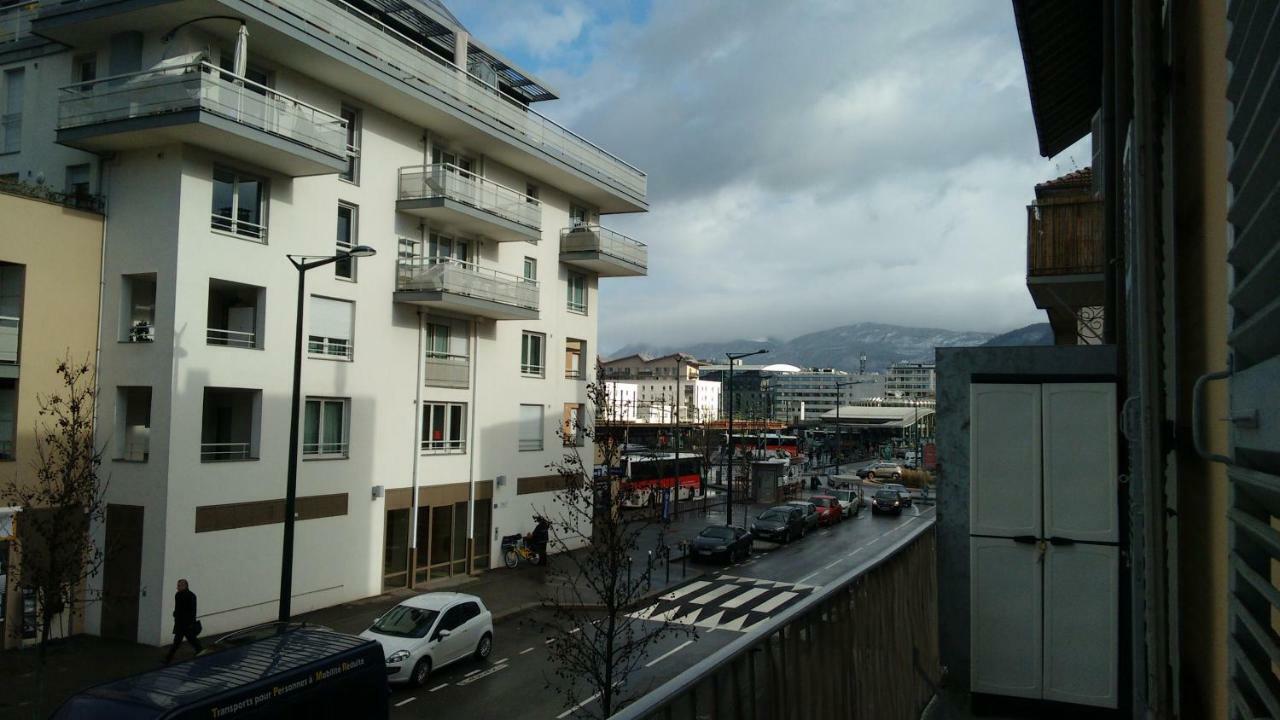 Hibiscus Apartments Annecy Buitenkant foto